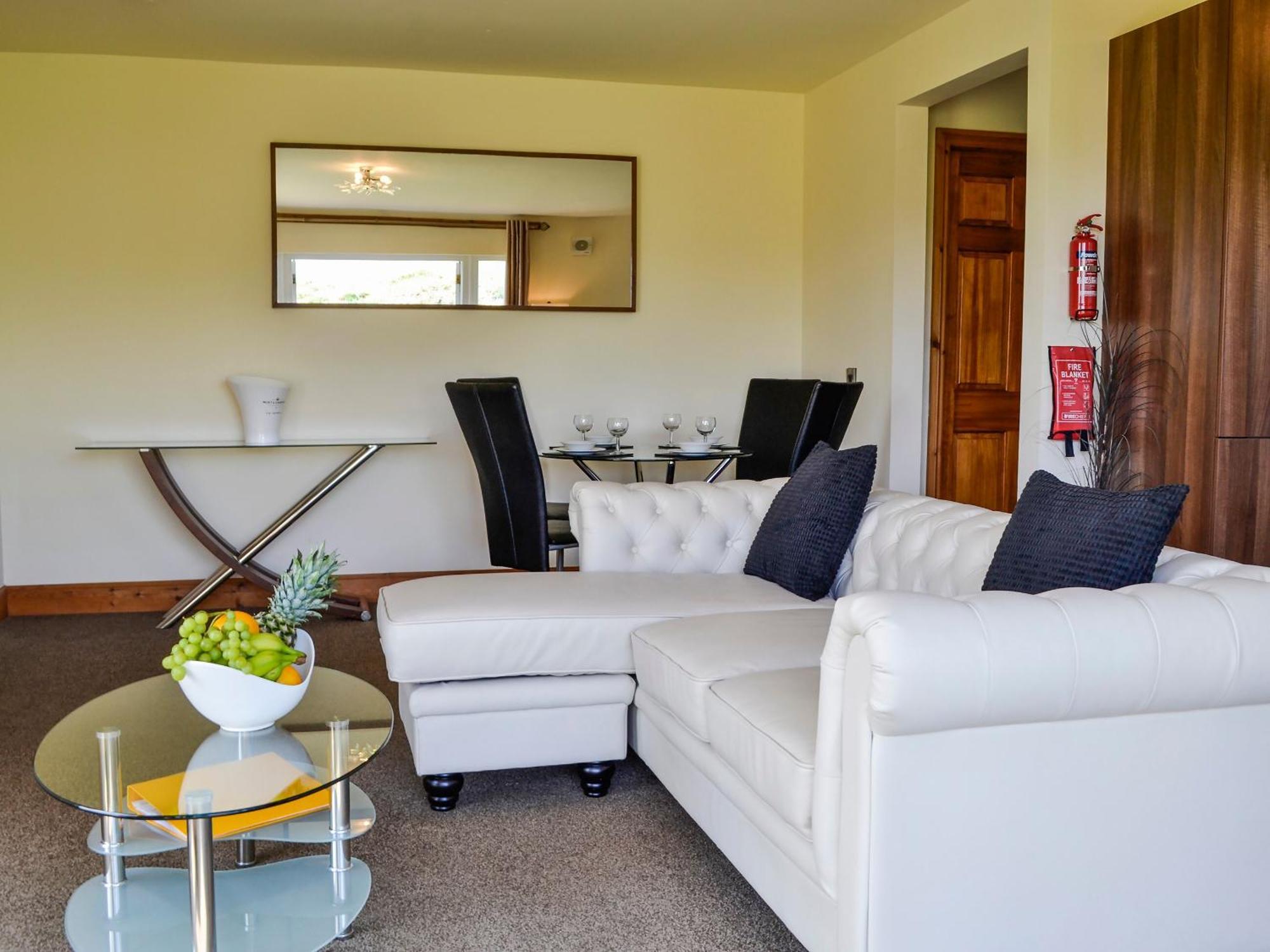 Seaviews And Hot Tub At The Fairways - Uk39821 Villa Portpatrick Bagian luar foto