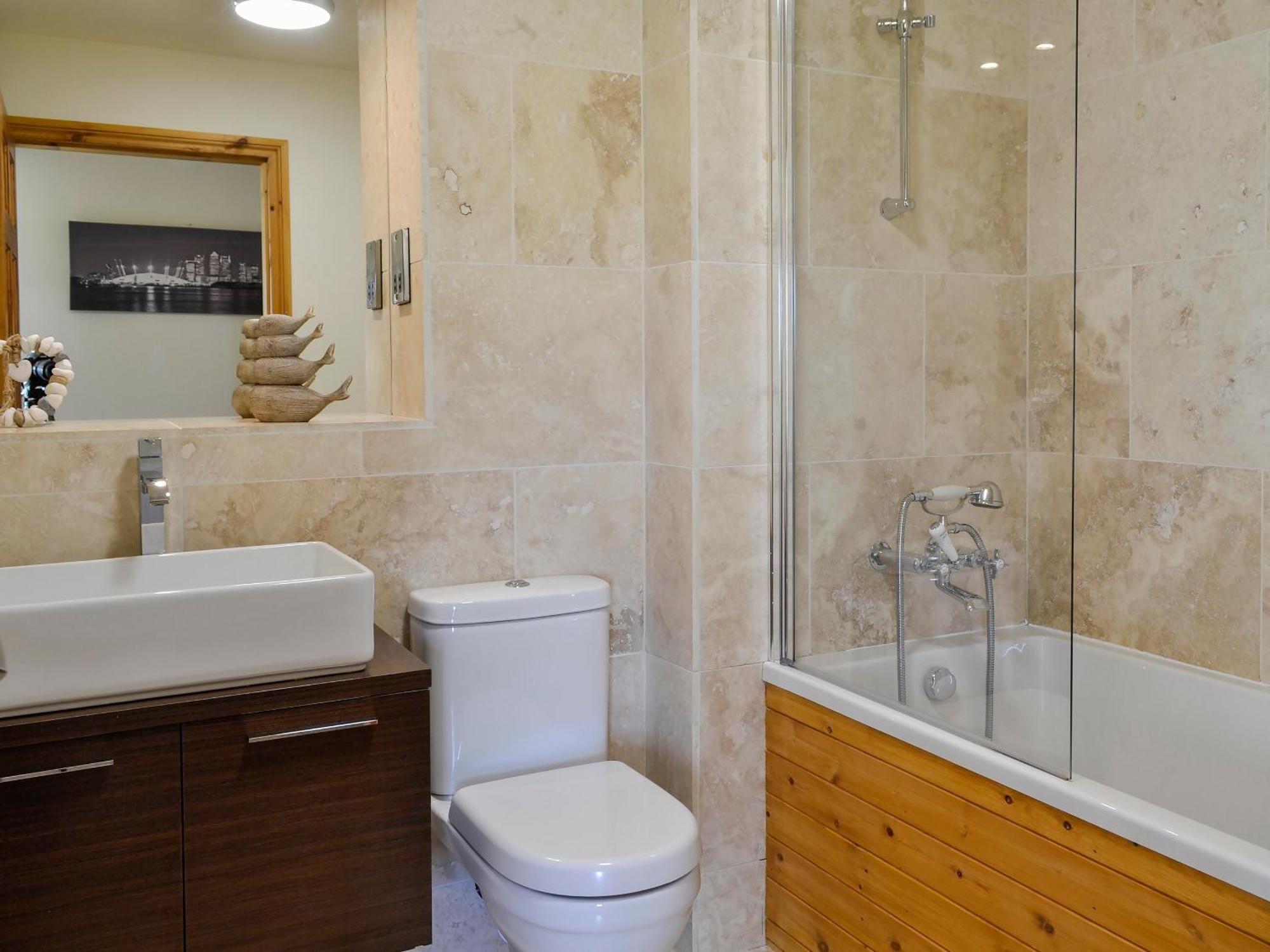 Seaviews And Hot Tub At The Fairways - Uk39821 Villa Portpatrick Bagian luar foto